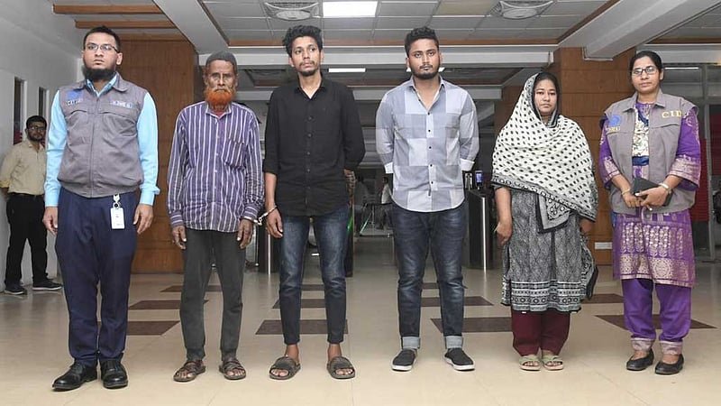 মৌচাকে স্বর্ণ চুরির পেছনে দোকান কর্মচারী: সিআইডি