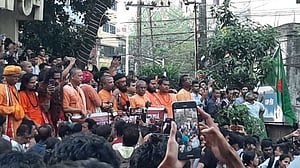 তারা চায় ঔপনিবেশিক শক্তি আসুক: সনাতন মঞ্চ