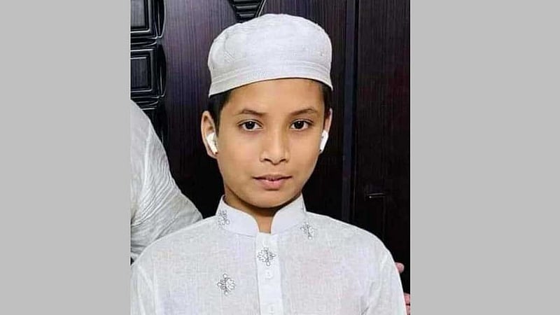 কুমিল্লায় মাদরাসা থেকে ছাত্রের ঝুলন্ত মরদেহ উদ্ধার