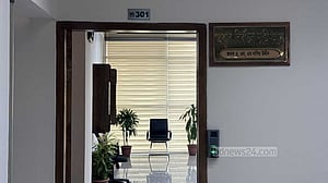 নতুন কমিশনকে বরণে প্রস্তুত নির্বাচন ভবন