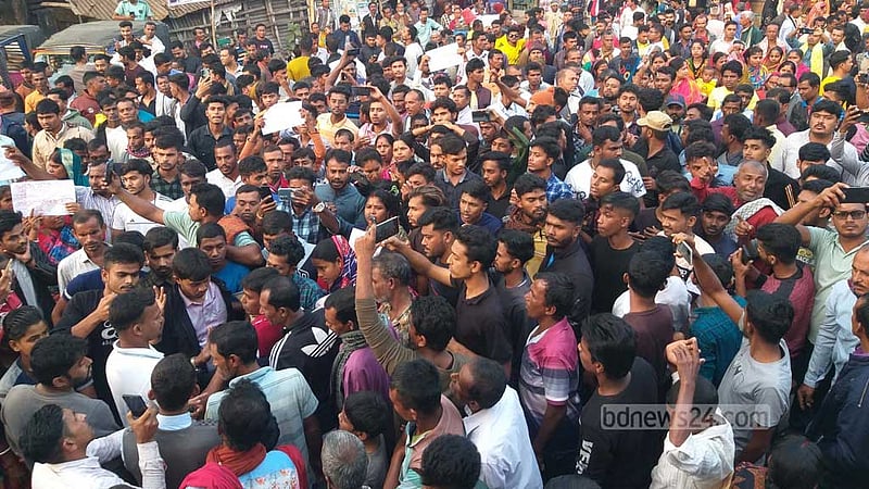 চিন্ময় দাশের মুক্তির দাবিতে জেলায় জেলায় বিক্ষোভ