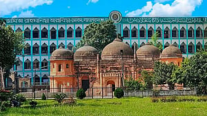 মোহাম্মদপুরের জামিয়া রহমানিয়া মাদ্রাসা দখলের অভিযোগ
