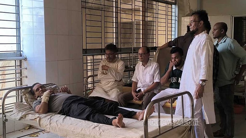 মাদারীপুরে মৎস্যজীবী দলের নেতাকে কুপিয়ে জখম