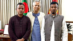 প্রধান উপদেষ্টার সঙ্গে আবু সাঈদের ২ ভাইয়ের সাক্ষাৎ