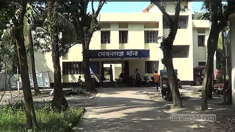 নেত্রকোণায় নদীতে অর্ধগলিত লাশ, পুলিশের ধারণা হত্যা