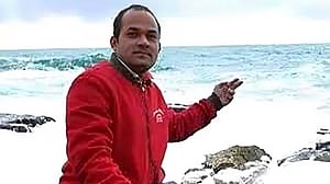 লেবাননে ইসরায়েলি হামলায় বাংলাদেশি নিহত