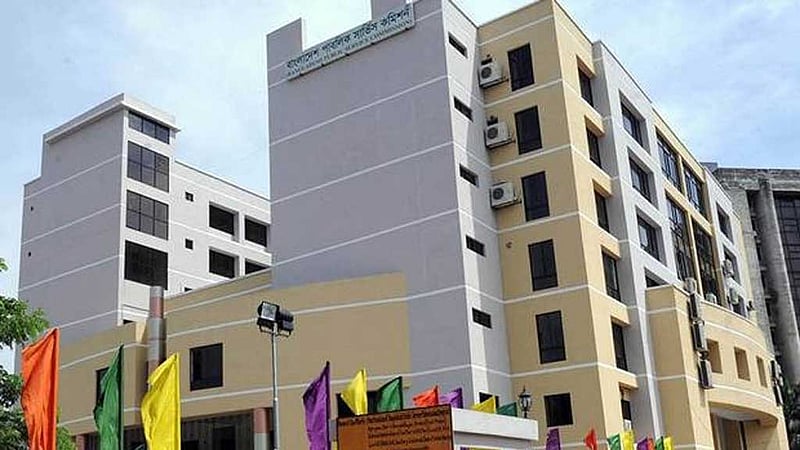 হাই কোর্টের আদেশ স্থগিত, কারিগরির নিয়োগে বাধা নেই