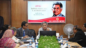 বকেয়া নিয়ে কারখানা মালিকপক্ষের সমস্যা পেলে প্রশাসক নিয়োগ: শ্রম উপদেষ্টা