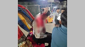 চিন্ময় আটক: শাহবাগে বিক্ষোভে ধাওয়া, মিন্টো রোডে আরেক দল