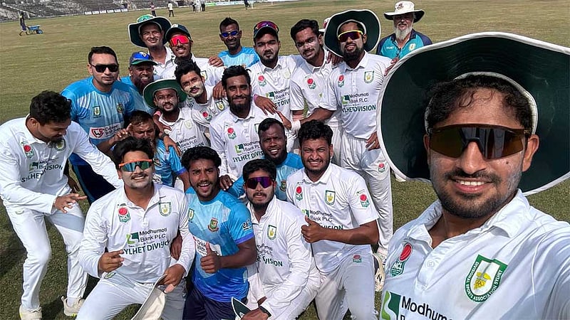 খালেদের ৫ উইকেট, রনির ঝড়ো ফিফটি