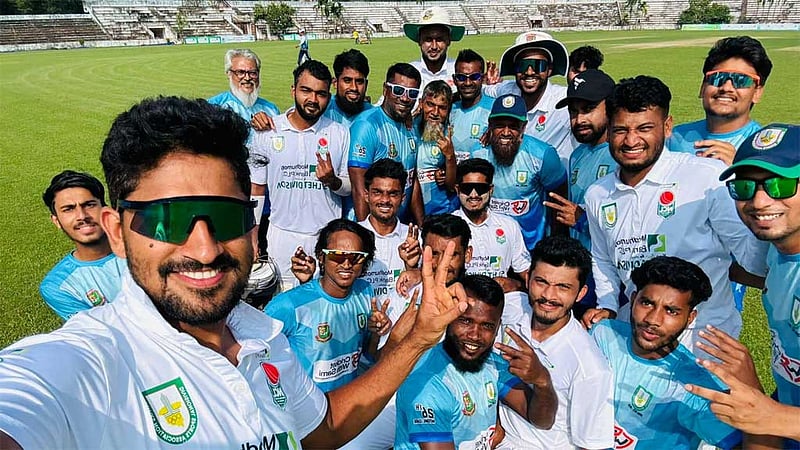 ব্যাট হাতে সিলেটের নায়ক রাজা, রাজশাহীকে জেতালেন সানজামুল
