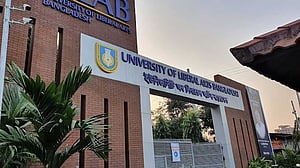 কিউএস র‍্যাংকিংয়ে জায়গা পেল ইউল্যাব