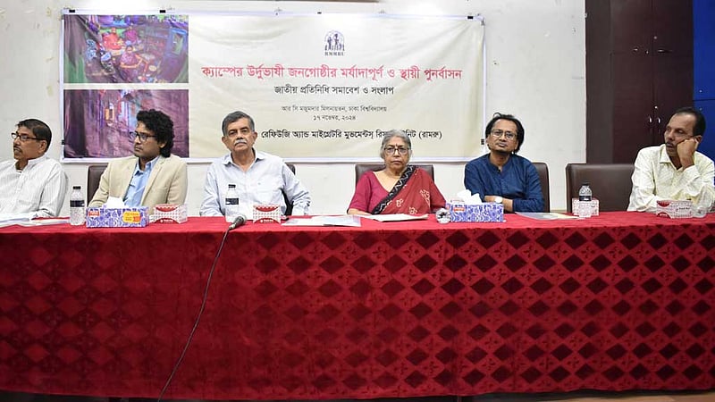 উর্দুভাষীদের সঙ্গে ‘যা খুশি করা যায়’, পিআইবি প্রধানের আক্ষেপ