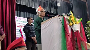 সাত কলেজকে আলাদা প্রাতিষ্ঠানিক রূপ দেওয়ার চেষ্টা চলছে: শিক্ষা উপদেষ্টা
