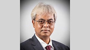 পর্ষদ ভেঙে বিজিএমইএতে প্রশাসক বসাল সরকার