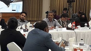 সাইবার আইনের সব মামলা প্রত্যাহারের উদ্যোগ নিয়েছি: আইন উপদেষ্টা