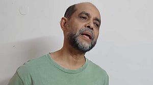 হত্যা মামলায় গ্রেপ্তার সাবেক মেয়র আতিক