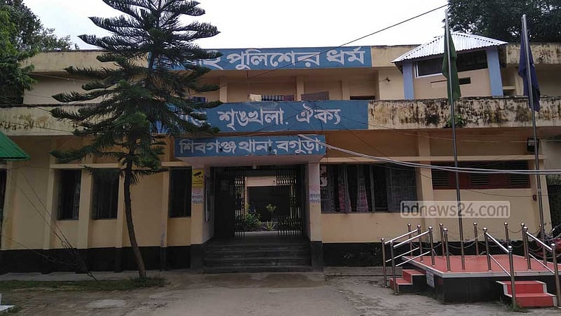 বগুড়ায় বাড়িতে সিঁধ কেটে চুরি, একজনকে পিটিয়ে হত্যা