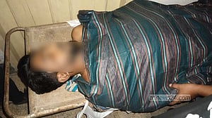 বরিশালে নৌকা থেকে পড়ে বিএনপি নেতার মৃত্যু
