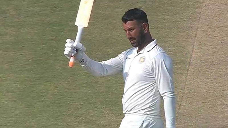 ২১ হাজার রানের ঠিকানায় পৌঁছে পুজারার রেকর্ড-ছোঁয়া ডাবল সেঞ্চুরি
