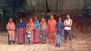 লালমাই পাহাড়ে আওয়ামী লীগ নেতার ‘বসতবাণিজ্য’, উচ্ছেদ আতঙ্ক
