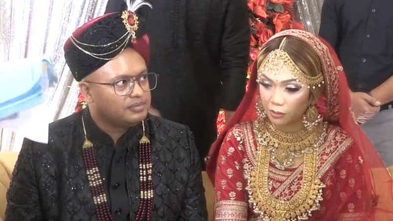 প্রেমের টানে ইন্দোনেশিয়ার তরুণী কুমিল্লায়, বসলেন বিয়ের পিঁড়িতে