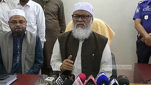 হজ প্যাকেজ ঘোষণা বুধবার, কমবে খরচ: ধর্ম উপদেষ্টা