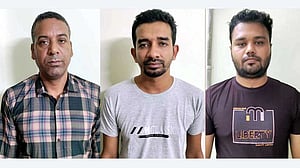 তুলে নিয়ে অর্থ আদায়ের মামলায় ছাত্রলীগ নেতাসহ গ্রেপ্তার ৩
