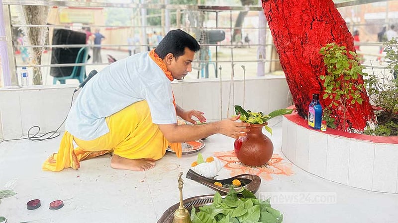 দুর্গাপূজায় আইনশৃঙ্খলা: ছাত্র-জনতাকে নিয়ে মনিটরিং কমিটি গঠনের নির্দেশনা