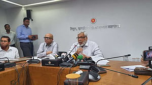 বাপেক্সকে অগ্রাধিকার দিয়ে গ্যাস কূপ খননের ঘোষণা