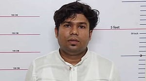 পল্লবীর হত্যা মামলায় সাবেক ছাত্রলীগ নেতা ফুয়াদ গ্রেপ্তার