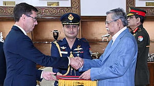 রাষ্ট্রপতির কাছে নরওয়ে ও ইইউ দূতের পরিচয়পত্র পেশ