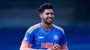 বাংলাদেশের বিপক্ষে অভিষেকের অপেক্ষায় হার্শিত