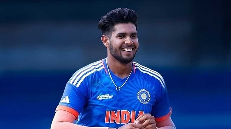 বাংলাদেশের বিপক্ষে অভিষেকের অপেক্ষায় হার্শিত