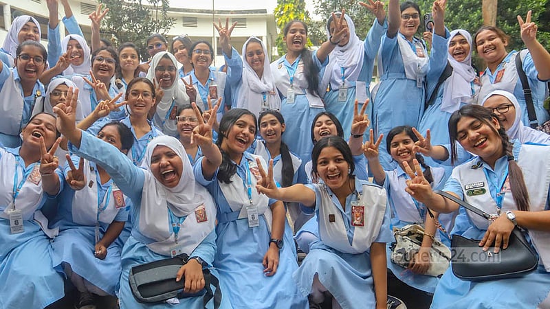 উচ্চ মাধ্যমিক: ‘স্বাভাবিক’ ফলে প্রশ্ন মূল্যায়ন পদ্ধতি নিয়ে, আসল পরীক্ষা সামনে