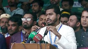 নির্বাচন নিয়ে আমাদের তাড়াহুড়ো নেই: নুর