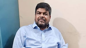 গ্রেপ্তারের পর রিমান্ডে যুবলীগের সভাপতিমণ্ডলীর সদস্য মোয়াজ্জেম
