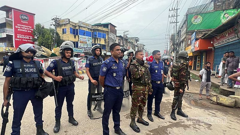 খাগড়াছড়িতে শিক্ষককে পিটিয়ে হত্যা, থমথমে পরিস্থিতিতে ১৪৪ ধারা