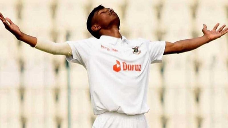 আগুনে বোলিংয়ে অভিষিক্ত মারুফের ৬ উইকেট