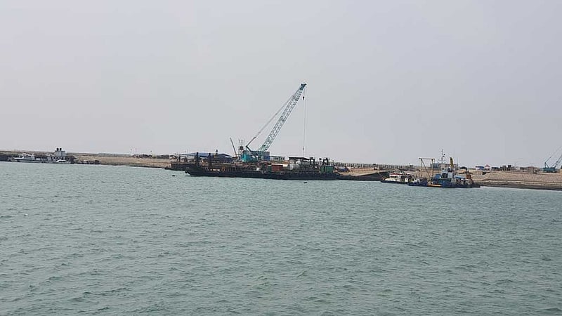 গভীর সমুদ্রবন্দরের ব্যয় ৬৫৭৩ কোটি টাকা বাড়াল অন্তর্বর্তী সরকার