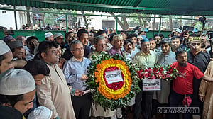 ‘অগ্নিকন্যার’ বিবর্ণ শেষ বিদায়