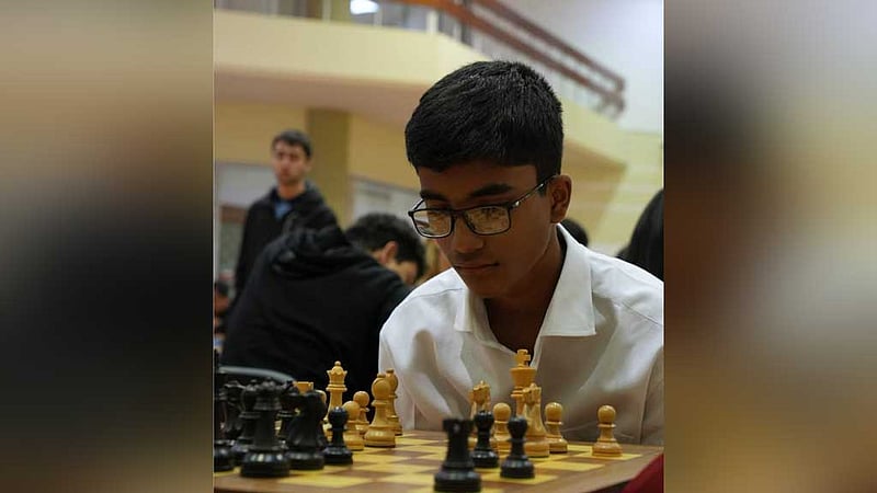দেশের সর্বকনিষ্ঠ ইন্টারন্যাশনাল মাস্টার মনন