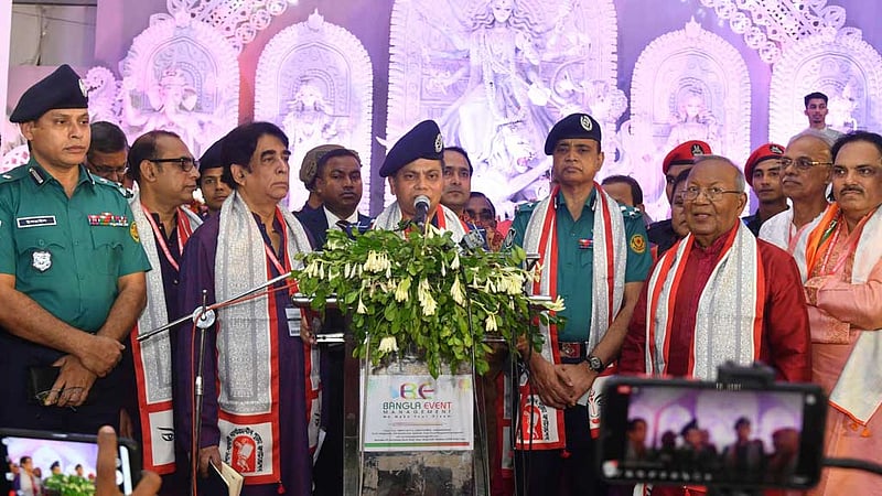 পূজা ঘিরে ‘ছোটখাটো বিচ্ছিন্ন কিছু ঘটনা’ ঘটেছে: আইজিপি