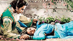৬৪ বছর আগে যে গানে খরচ হয় ১ কোটি রুপি
