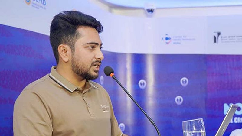 আন্দোলন নিয়ে ভারতসহ আন্তর্জাতিক গণমাধ্যমে ‘অপপ্রচার’ চলছে: নাহিদ