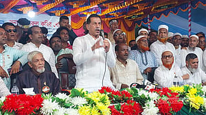 দুধ দিয়ে গোসল করে আওয়ামী লীগ ছেড়ে দেন: খায়রুল কবির খোকন