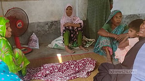 নাটোরে বাড়ির পাশের পুকুরে ডুবে শিশুর মৃত্যু