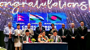 নেপাল থেকে ভারত হয়ে ৪০ মেগাওয়াট বিদ্যুৎ আমদানির চুক্তি সই