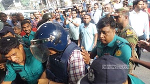 সাবেক আমলা নজিবুর ও আমিনুল ৩ দিনের রিমান্ডে