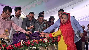সরকারের ভাবনায় পোশাক শ্রমিকদের জন্য পেনশন